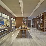 Intercontinental By Ihg Hotel 5*