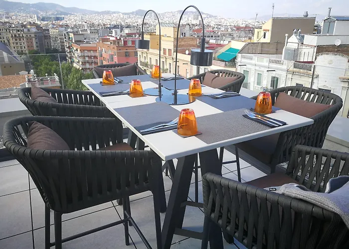 Intercontinental By Ihg 5*